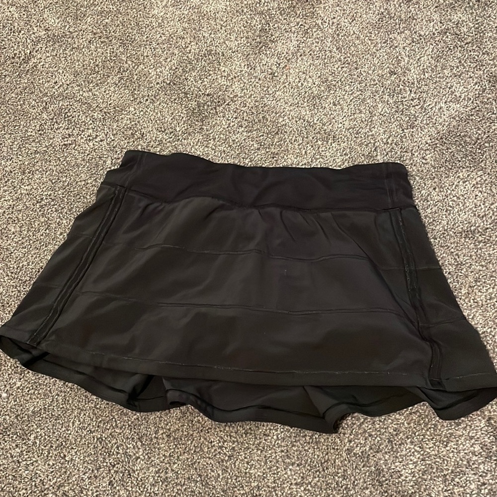 Lululemon Pace Rival Mid-Rise Skirt
